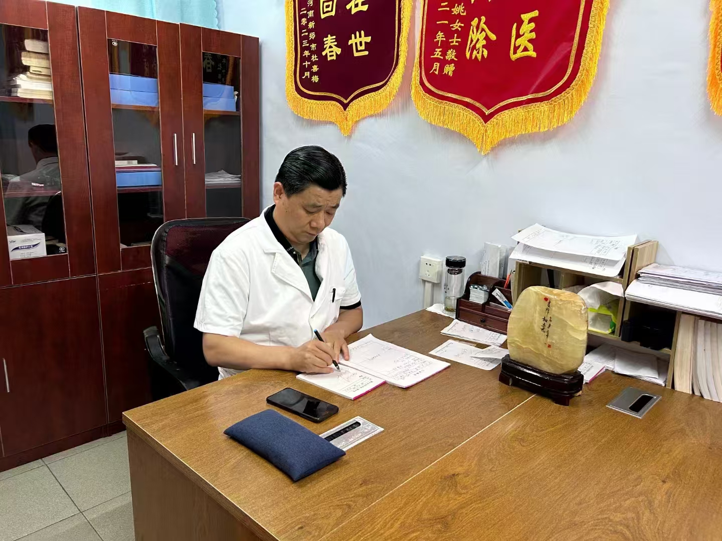 新乡潘氏失眠门诊潘杰医生坐诊图